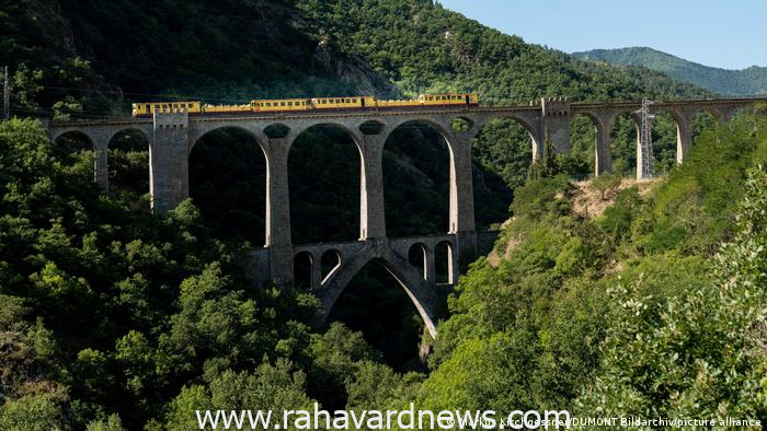 قطار jaune de Cerdagne، فرانسه